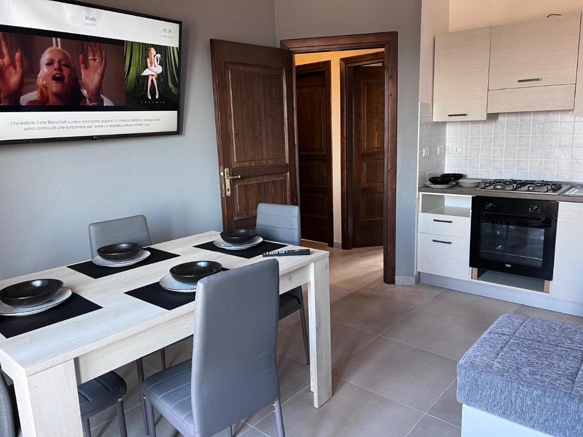 Calypso Home Sea View Badesi Buitenkant foto