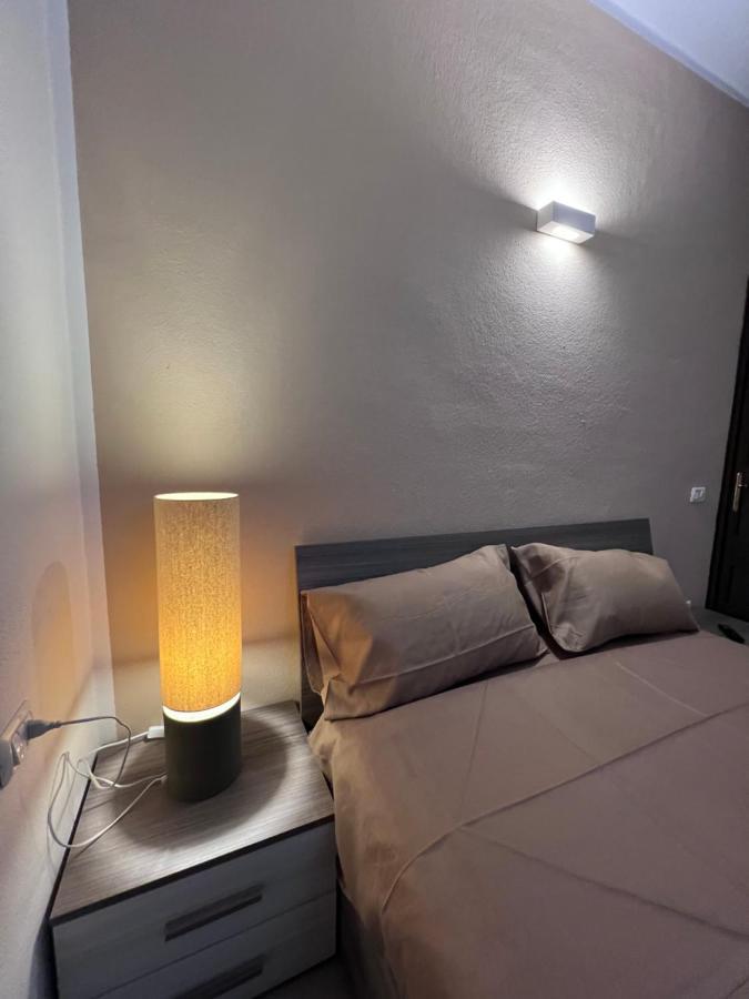 Calypso Home Sea View Badesi Buitenkant foto